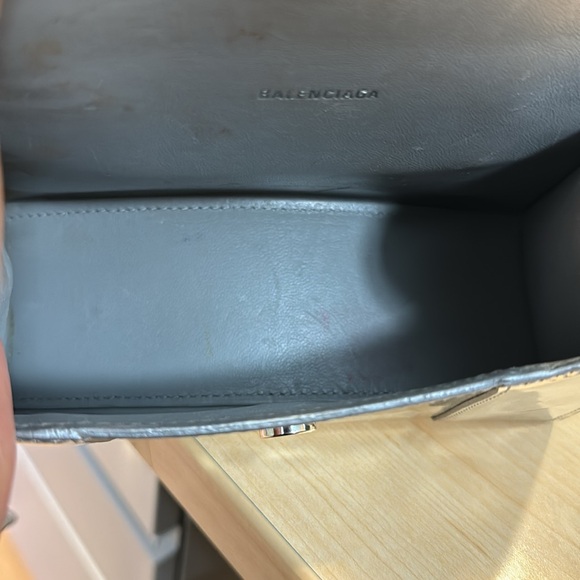 Balenciaga Hourglass Bag - Picture 5 of 9